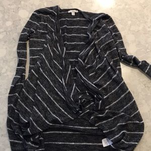 American eagle flyaway sweater